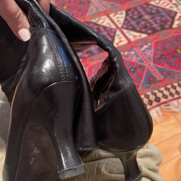 BLAY soft and supple leather boots. Made in Spain 2 1/2 inch heel EUC - Picture 8 of 14